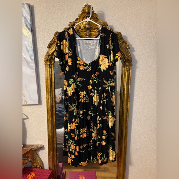 NWT Never Worn just washed Torrid Super Soft Skater Dress. - Picture 4 of 7